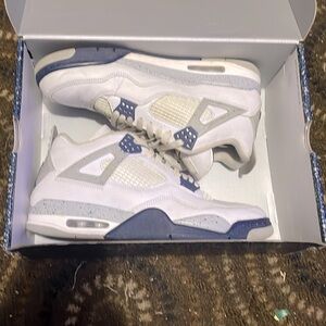 I’ve had these Jordan 4s for about a year now and i just wanna get rid of them